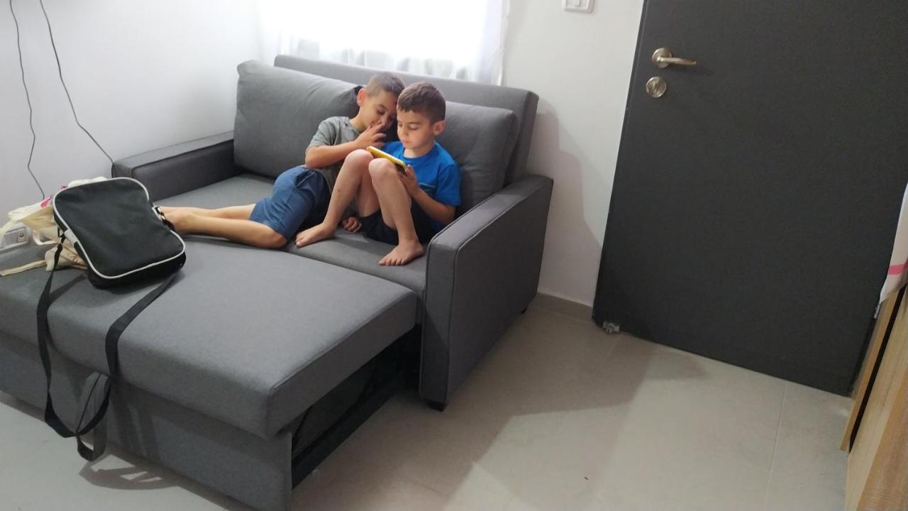 יחידת אירוח בבית ורדי Тверия Экстерьер фото